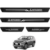 Jogo de Soleira Mitsubishi 2012 a 2024 Texturizado 4 Peças Preto