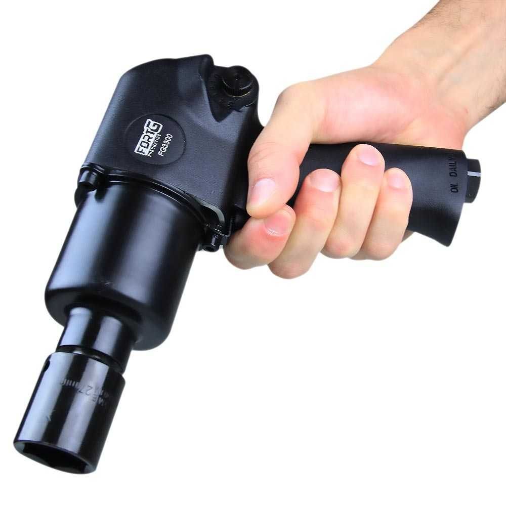 Combo Motocompressor de Ar Pratiko CSI 50 Litros 8,6 Pés 2CV com Acessórios SCHULZ-K544CPK03 - Imagem