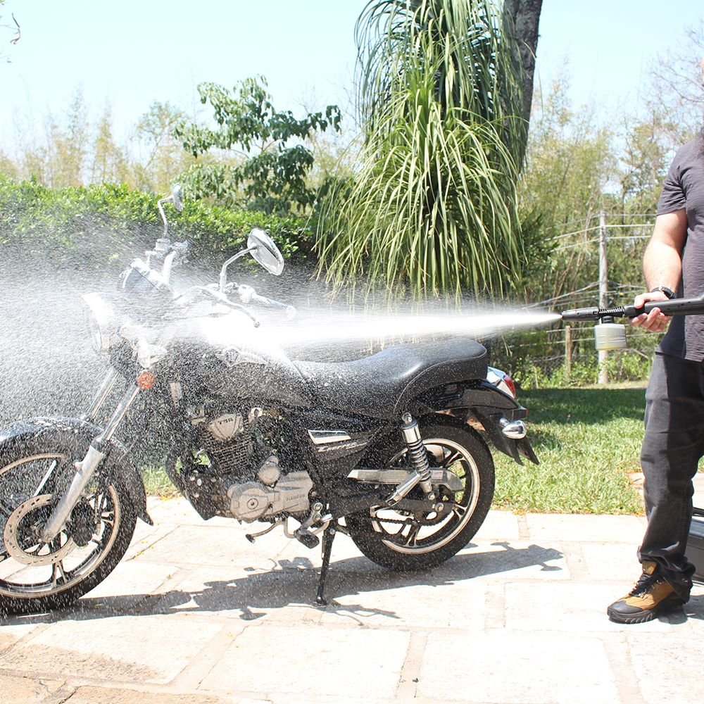 Lavadora de Alta Pressão Indução 1450 PSI/Libras 400L/h 1500W HD 555 KARCHER-93983800 - Imagem